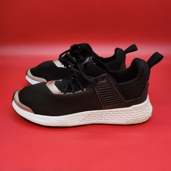 Puma Insurge Mesh Black Sneakers Women Size 7 - Picture 1 of 13